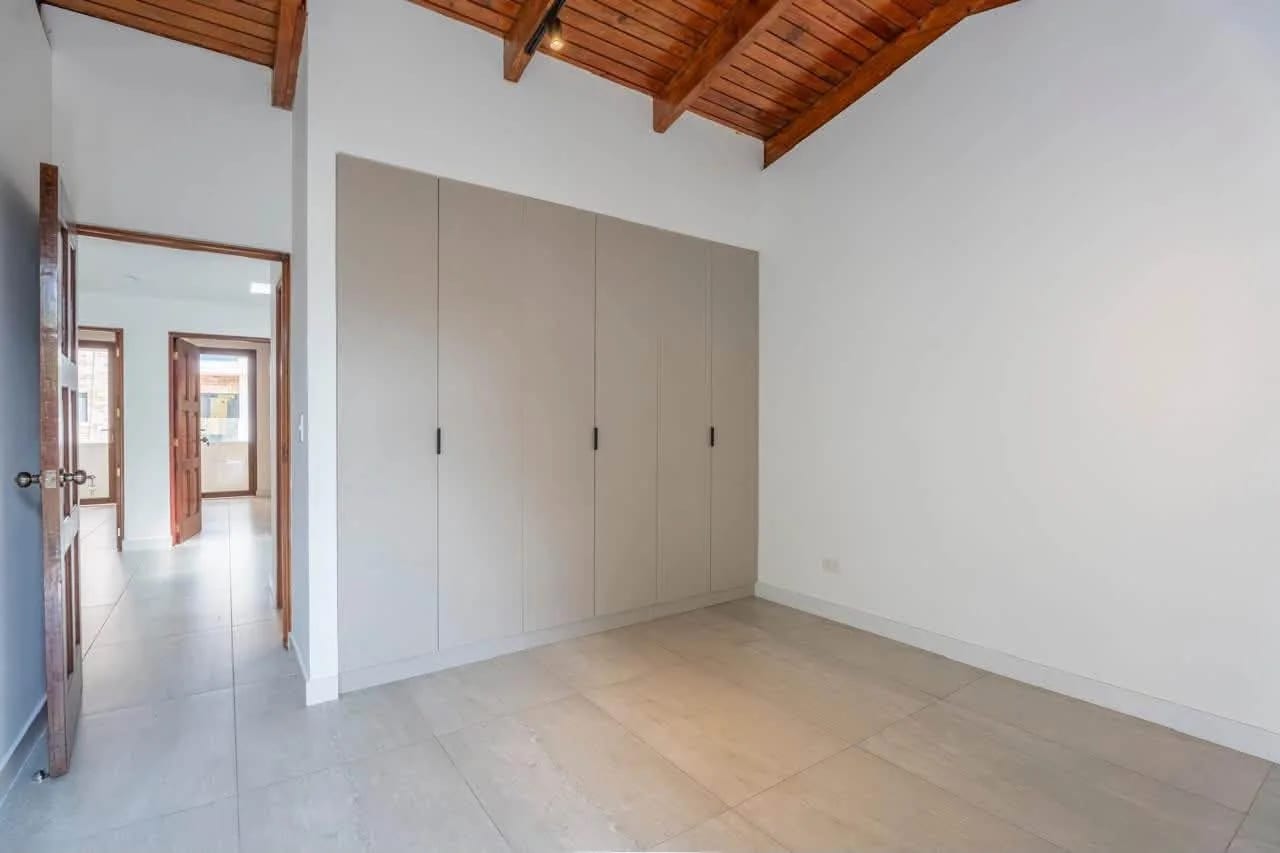 Zona 10 — foto 4 de 8