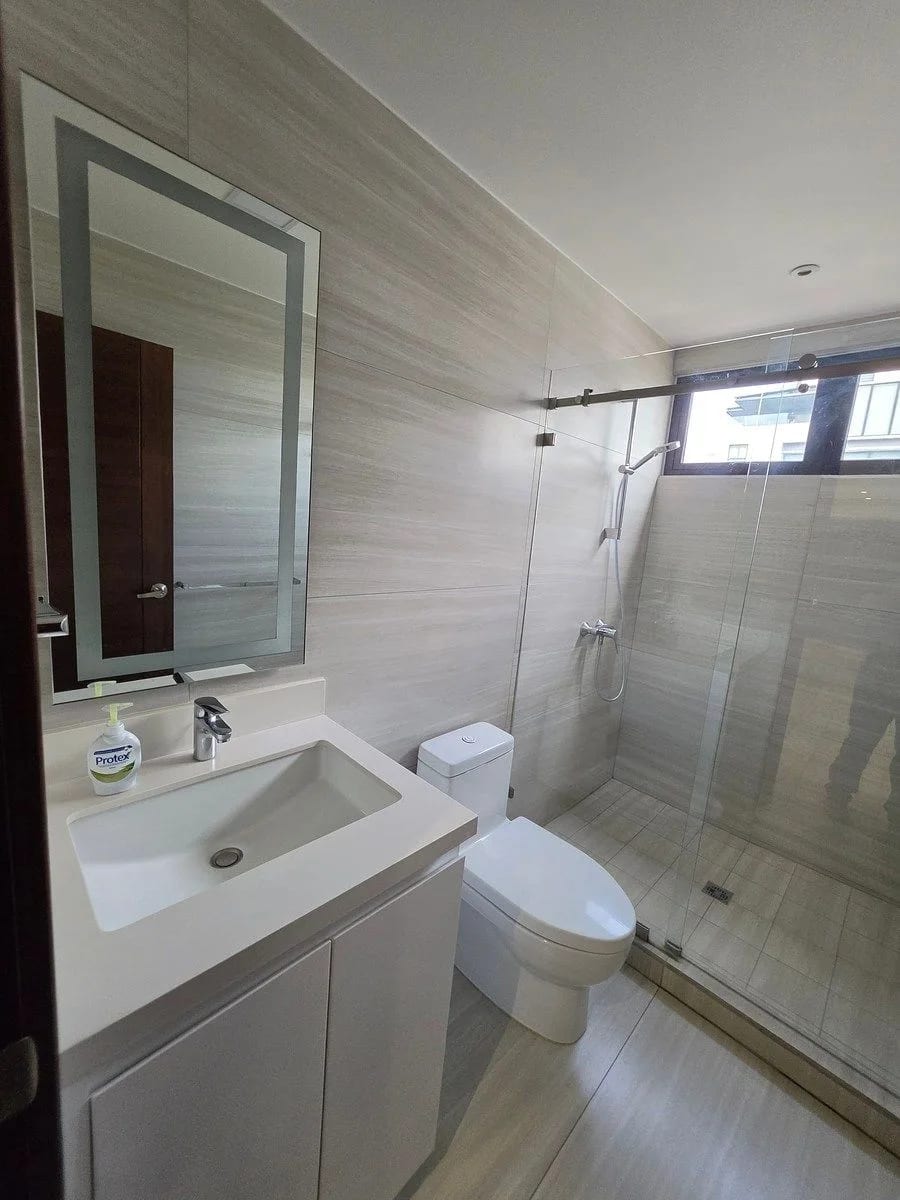 Zona 14 Novus — foto 4 de 10